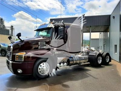 NEW 2025 MACK ANTHEM 64T SLEEPER TRUCK #1092-6