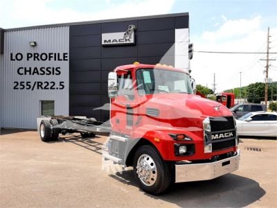 NEW 2025 MACK MD6 CAB CHASSIS TRUCK #1094-1