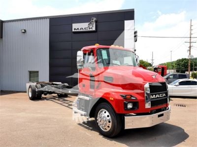 NEW 2025 MACK MD6 CAB CHASSIS TRUCK #1094-2