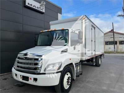 USED 2017 HINO 338 BOX VAN TRUCK #1098-2