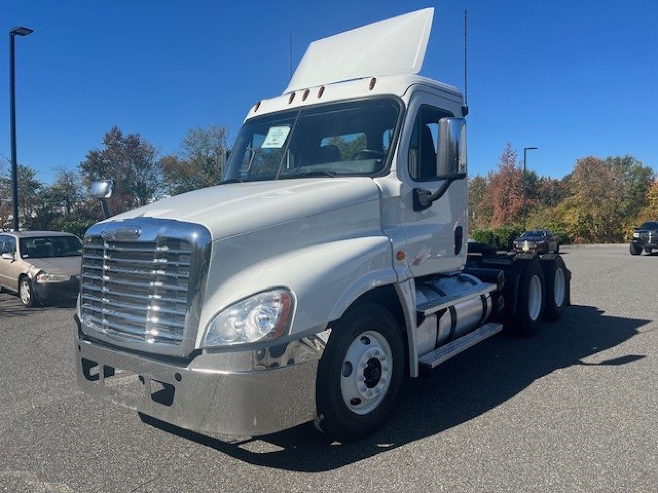 2019 Freightliner CAS125-DC Daycab #1449
