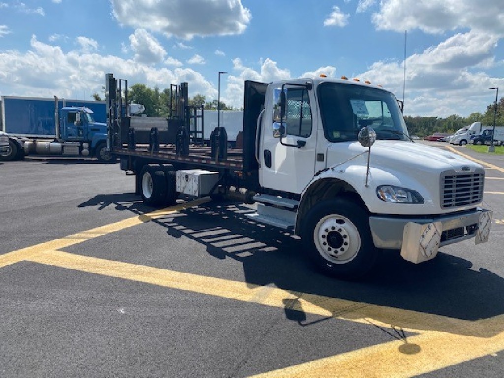 2017 FREIGHTLINER M2106 STAKE BODY TRUCK FOR SALE #4123