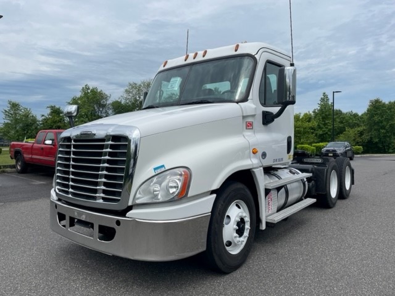 2019-freightliner-cascadia-daycab #3233