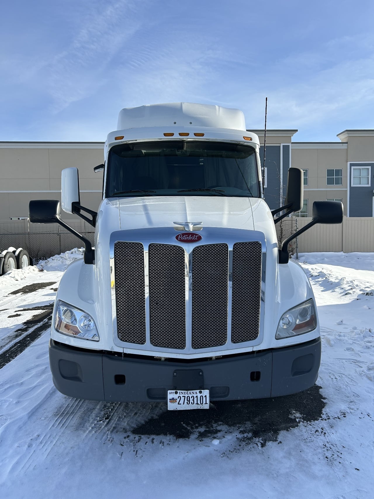 2019 Peterbilt 579 Sleeper #3129 2019 Peterbilt 579 Sleeper #3129