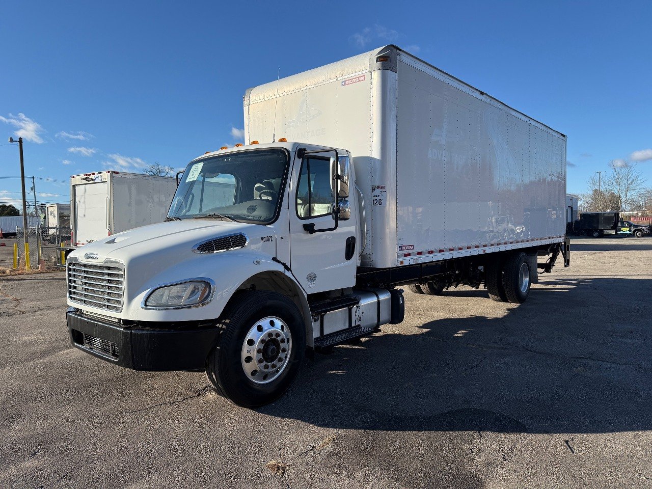 2017 Freightliner M2106 Box Van Truck #2341