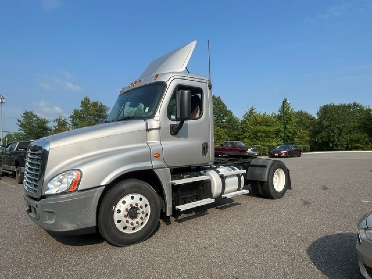2020-freightliner-cascadia-daycab #3698
