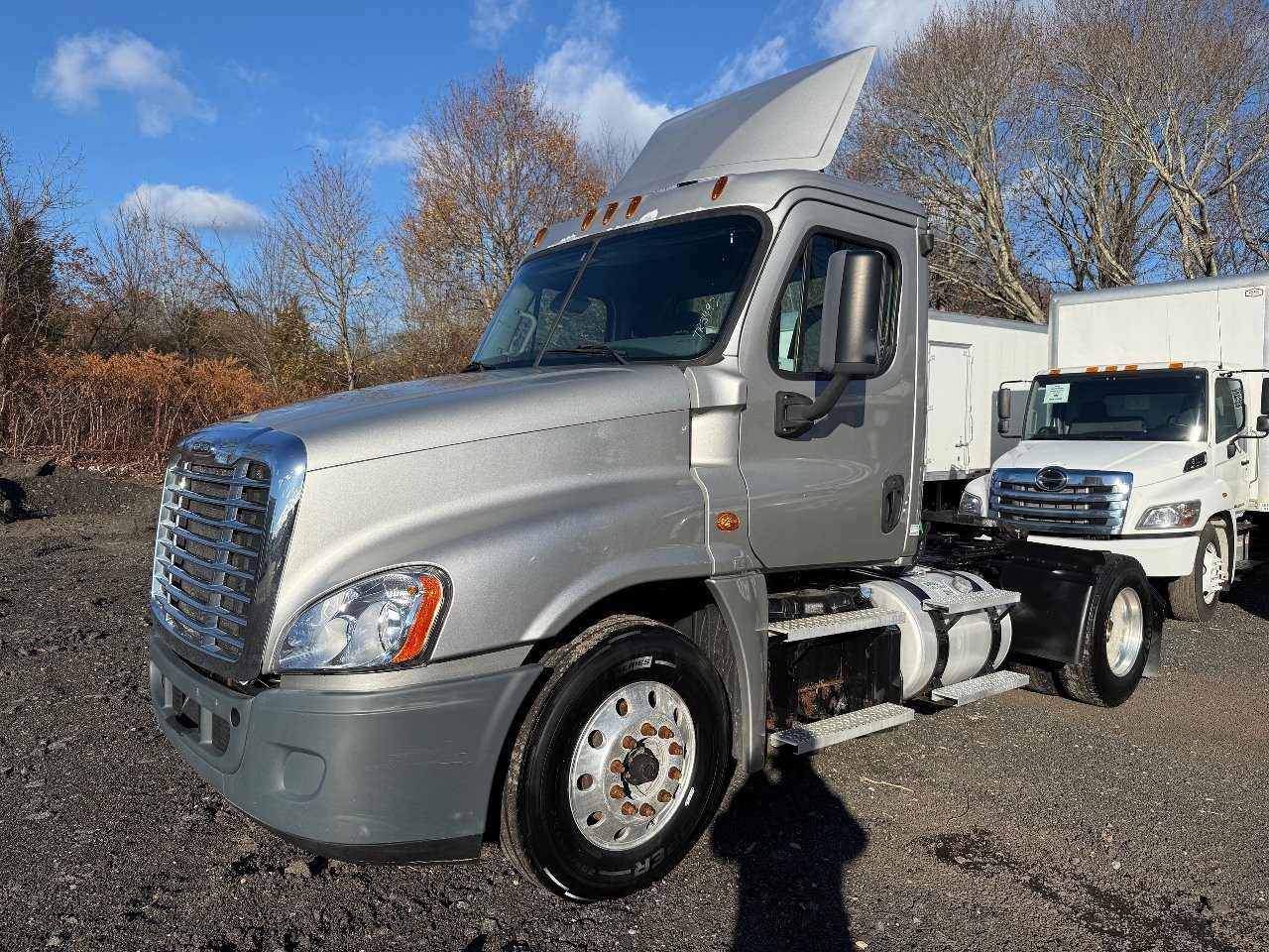 2020 Freightliner CASCADIA Daycab #2336