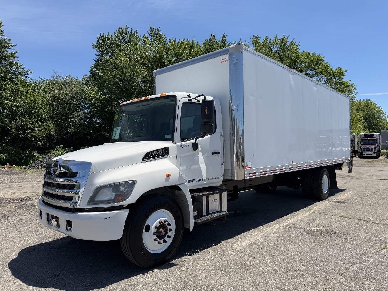 2019-hino-268a-box-van-truck #1970