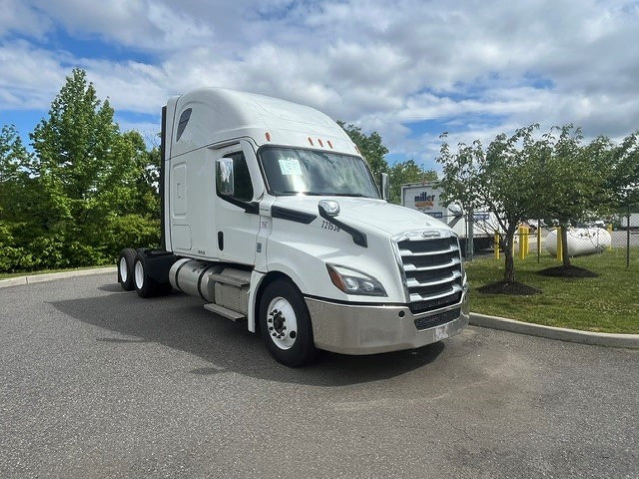 2022-freightliner-ca126slp-sleeper #3369