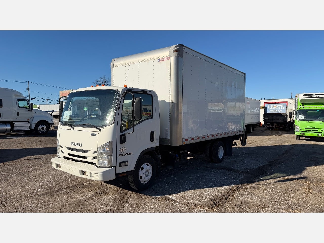 2018 Isuzu NPR Box Van Truck #2528