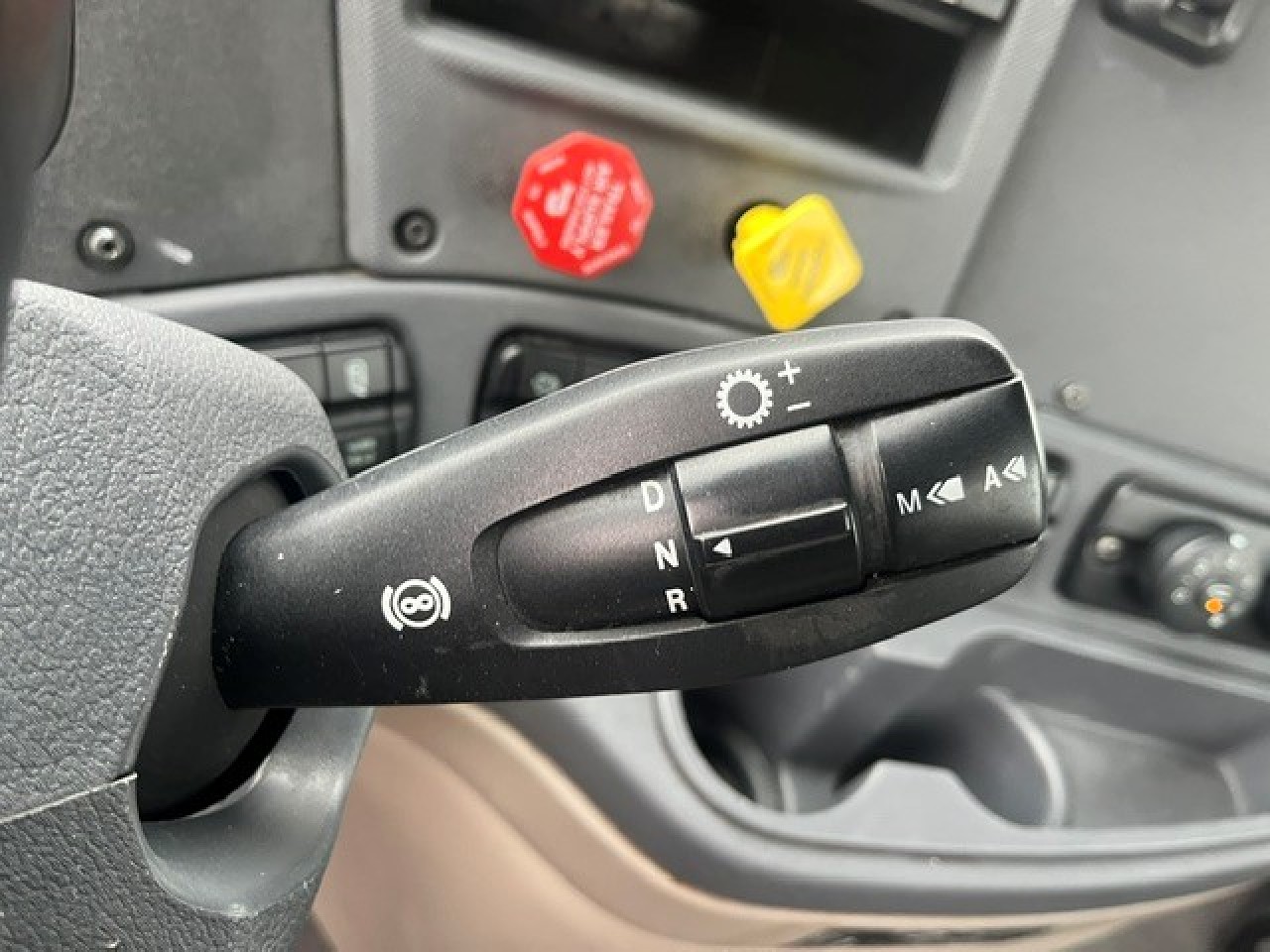 https://imanpro.net/pub/co/aaa/photo/5821/20.jpg?t=20260911075846