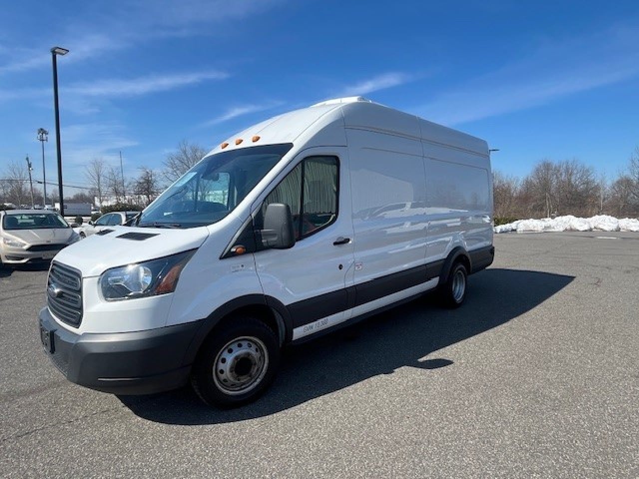 2019 Ford TRANSIT 350 Reefer Truck #2673 2019 Ford TRANSIT 350 Reefer Truck #2673