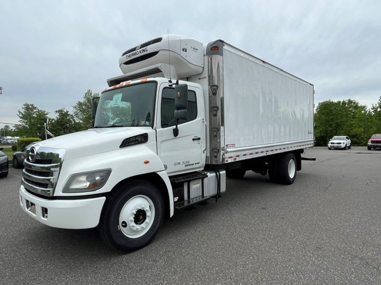2020-hino-268a-reefer-truck #3335