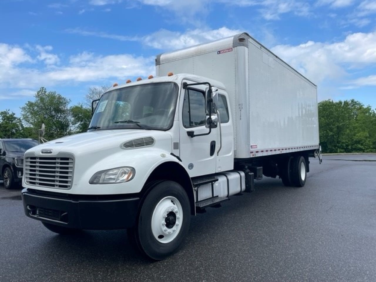2018-freightliner-m2106-box-van-truck #3366