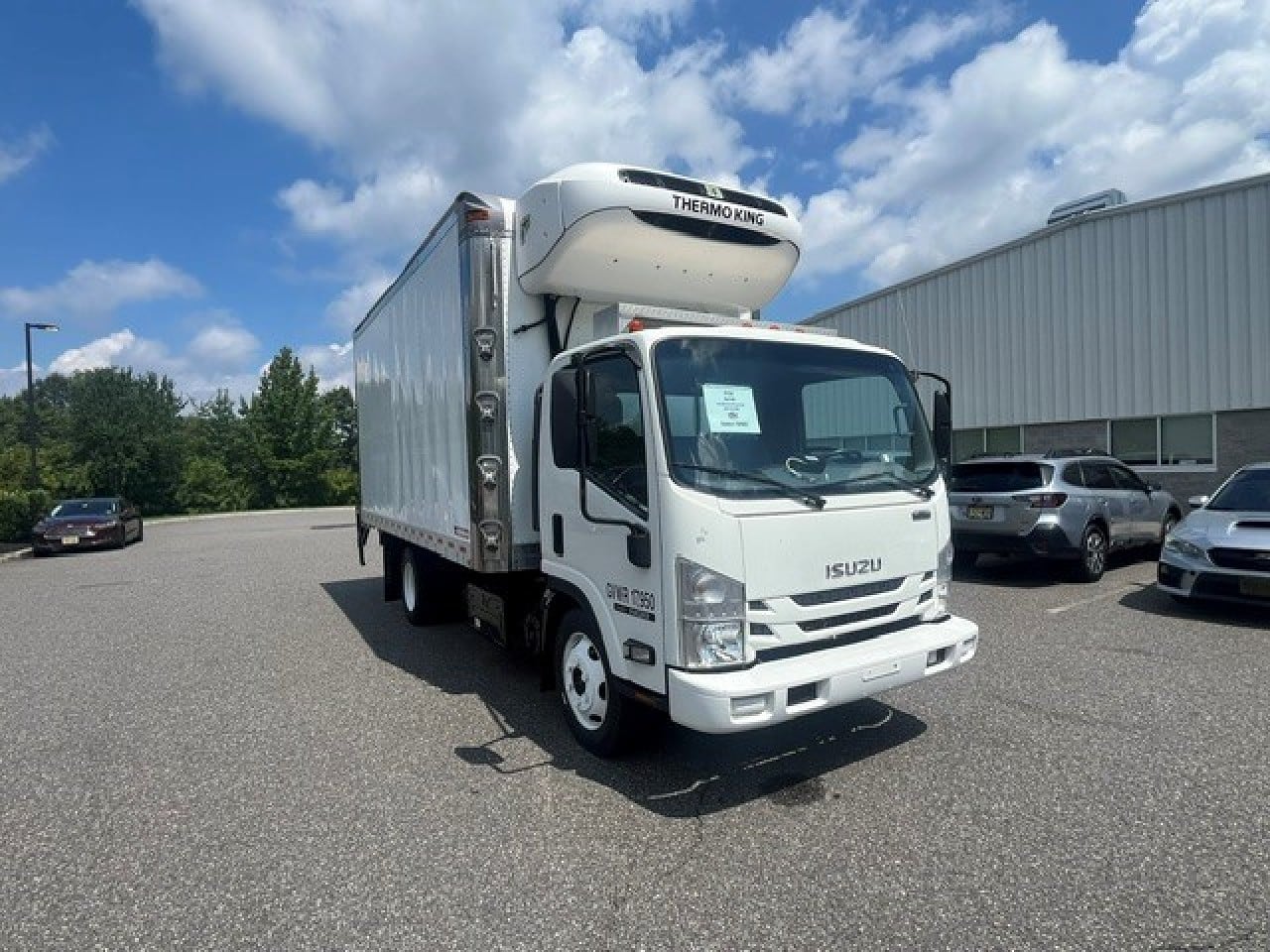 2020-isuzu-nqr-reefer-truck #3771
