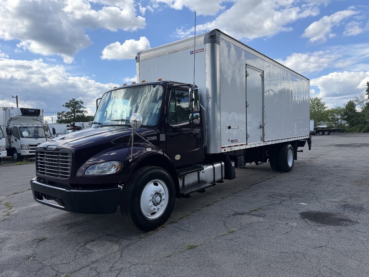 2021 Freightliner M2106 Box Van Truck #3916