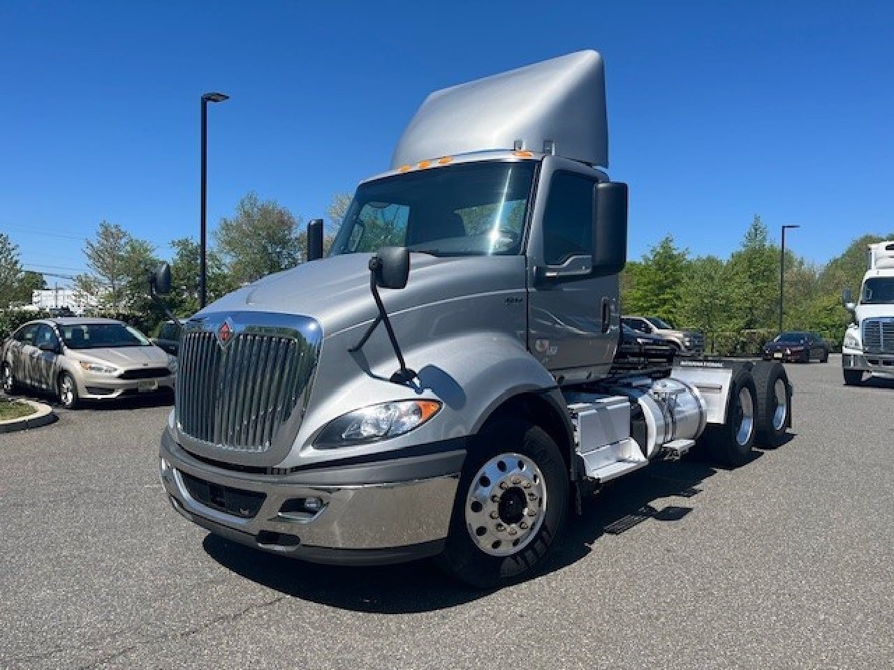 2021-international-rh613-6x4-daycab #4040
