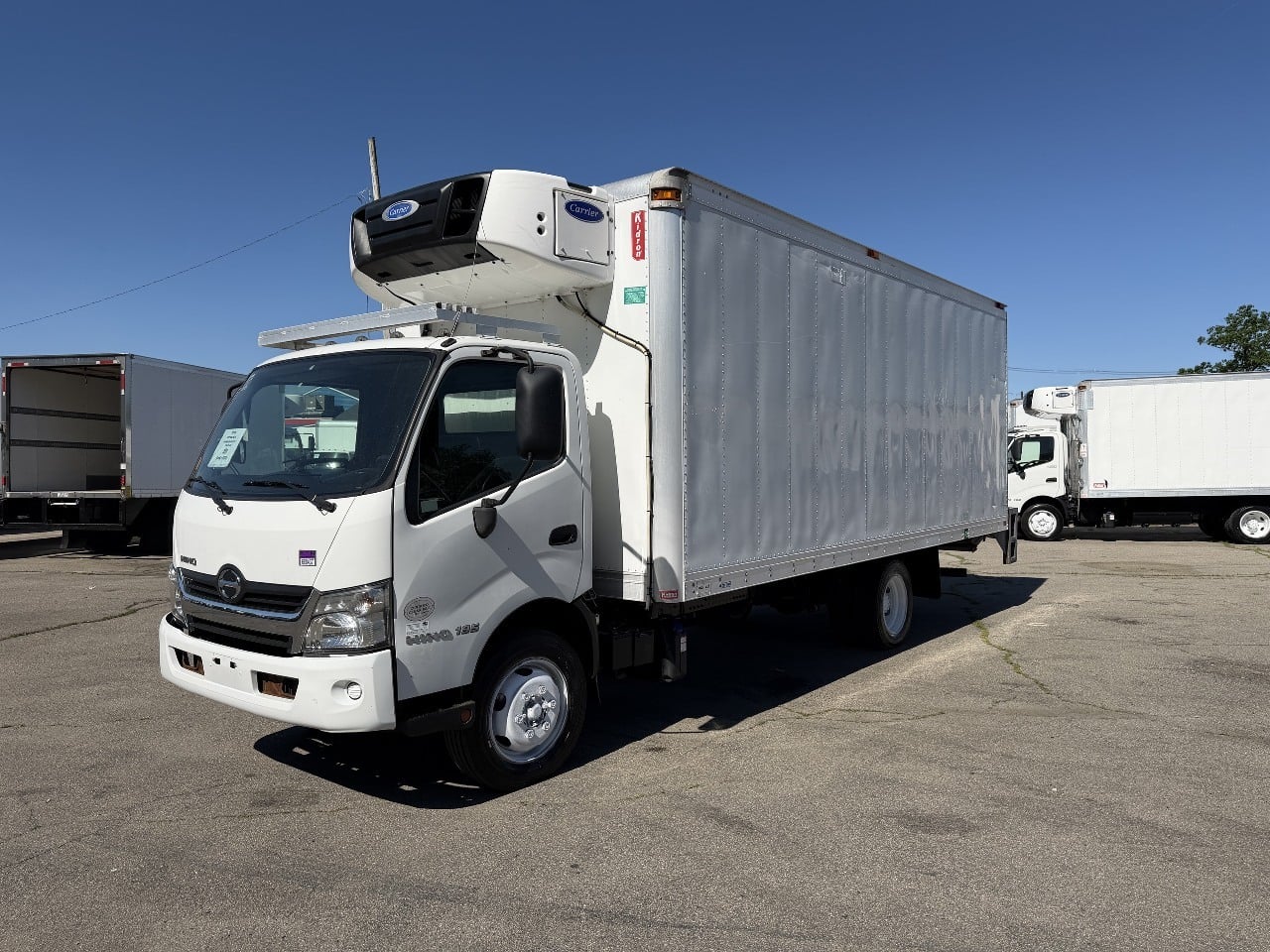 2019-hino-195-reefer-truck #4059