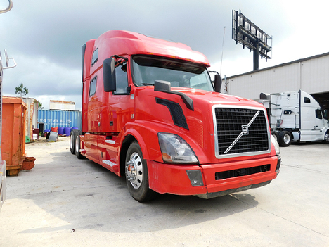 2016 Volvo Trucks VNL 670 Base