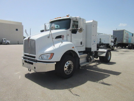 2015 KENWORTH T680 For Sale in San Diego, California