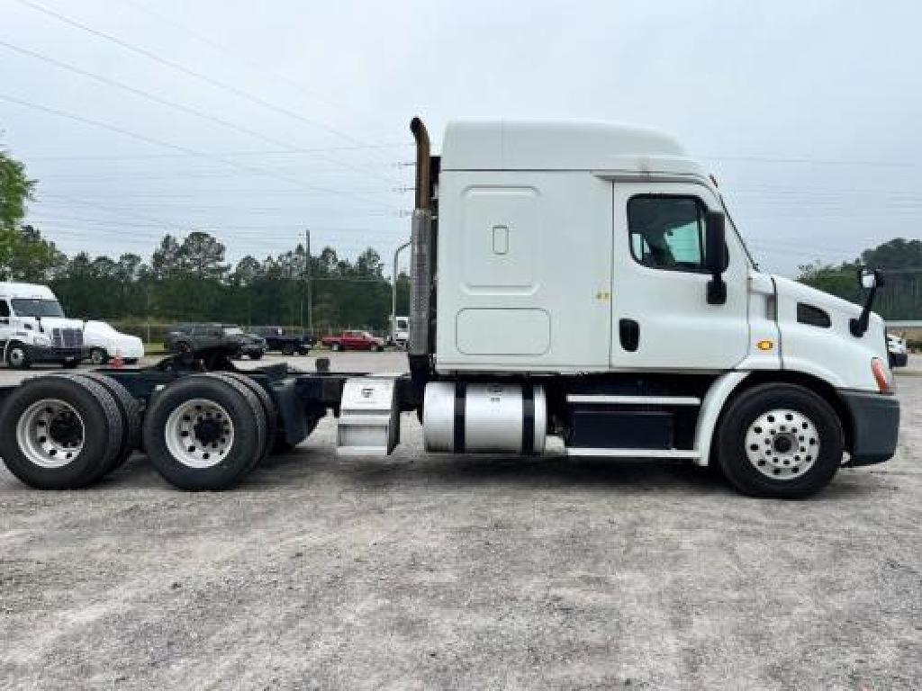 2016 FREIGHTLINER CASCADIA DD13 279K MI SLEEPER FOR SALE #2906