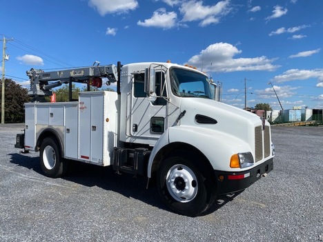 2003 KENWORTH T300 Service - Utility Truck