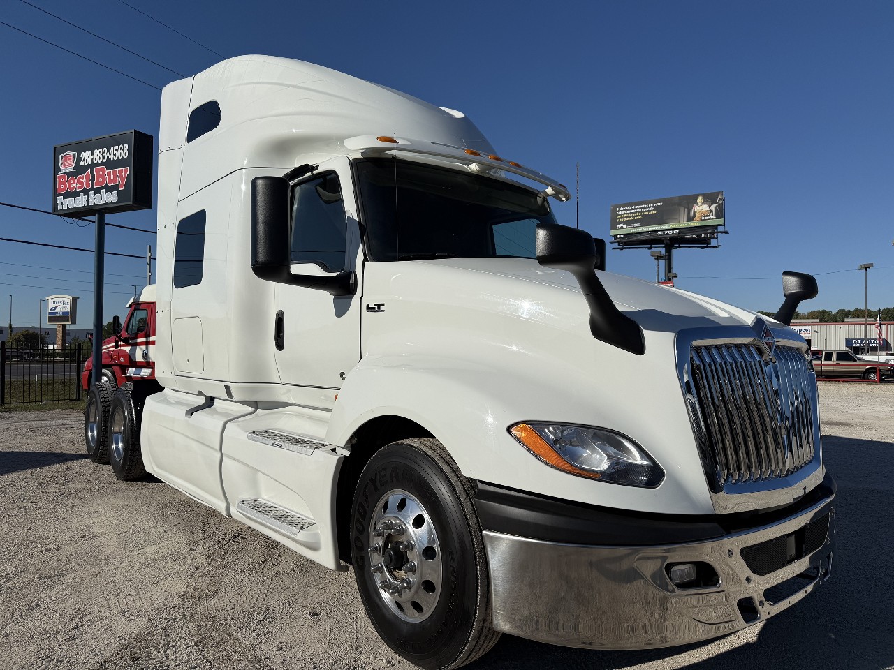 2019 INTERNATIONAL LT 625 Sleeper #2246