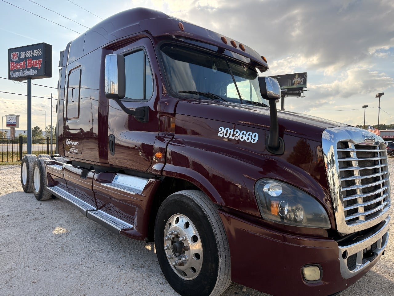 2016 FREIGHTLINER CASCADIA 125 Sleeper #2343