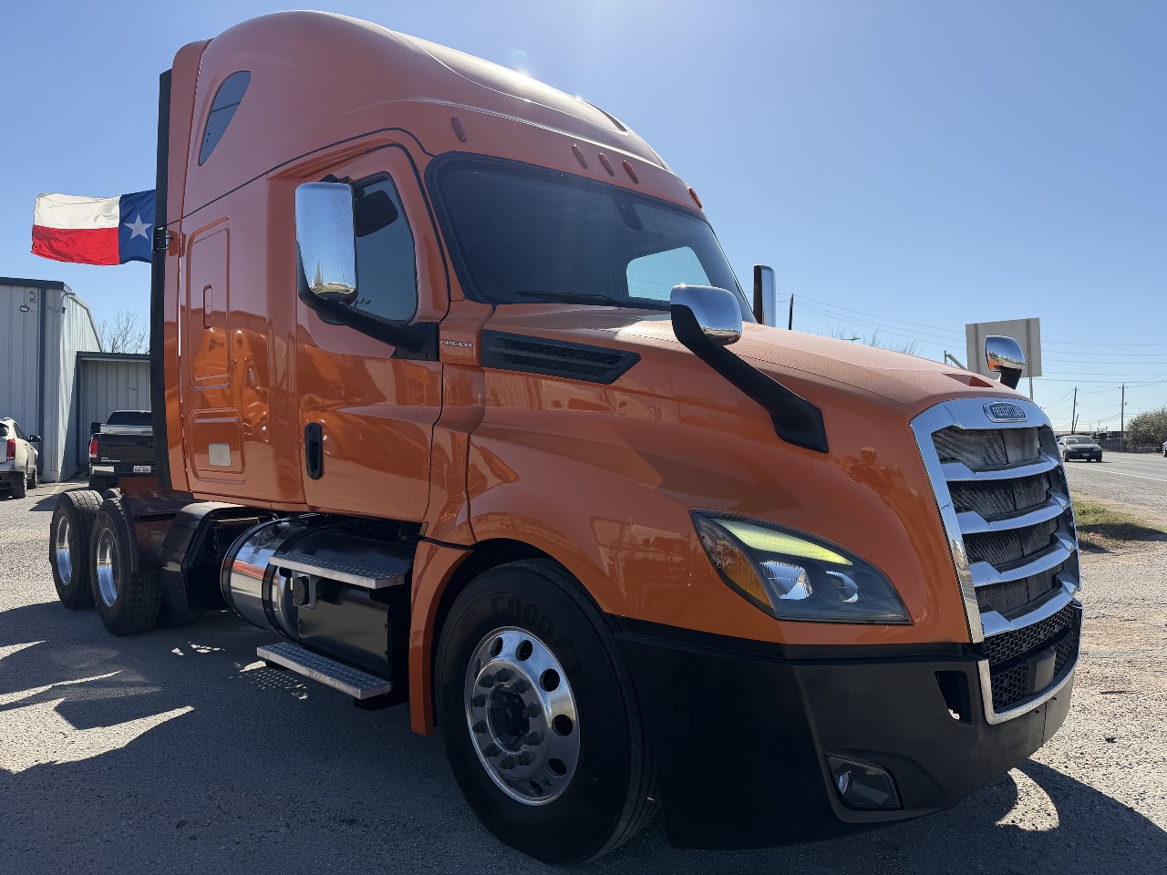 2019 FREIGHTLINER CASCADIA 126 Sleeper #2681