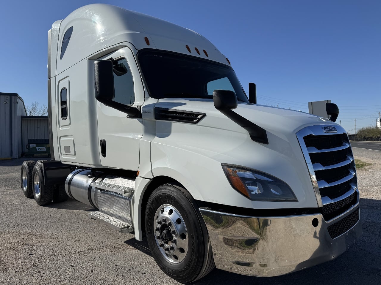 2020 FREIGHTLINER 126 Sleeper #2924 2020 FREIGHTLINER 126 Sleeper #2924