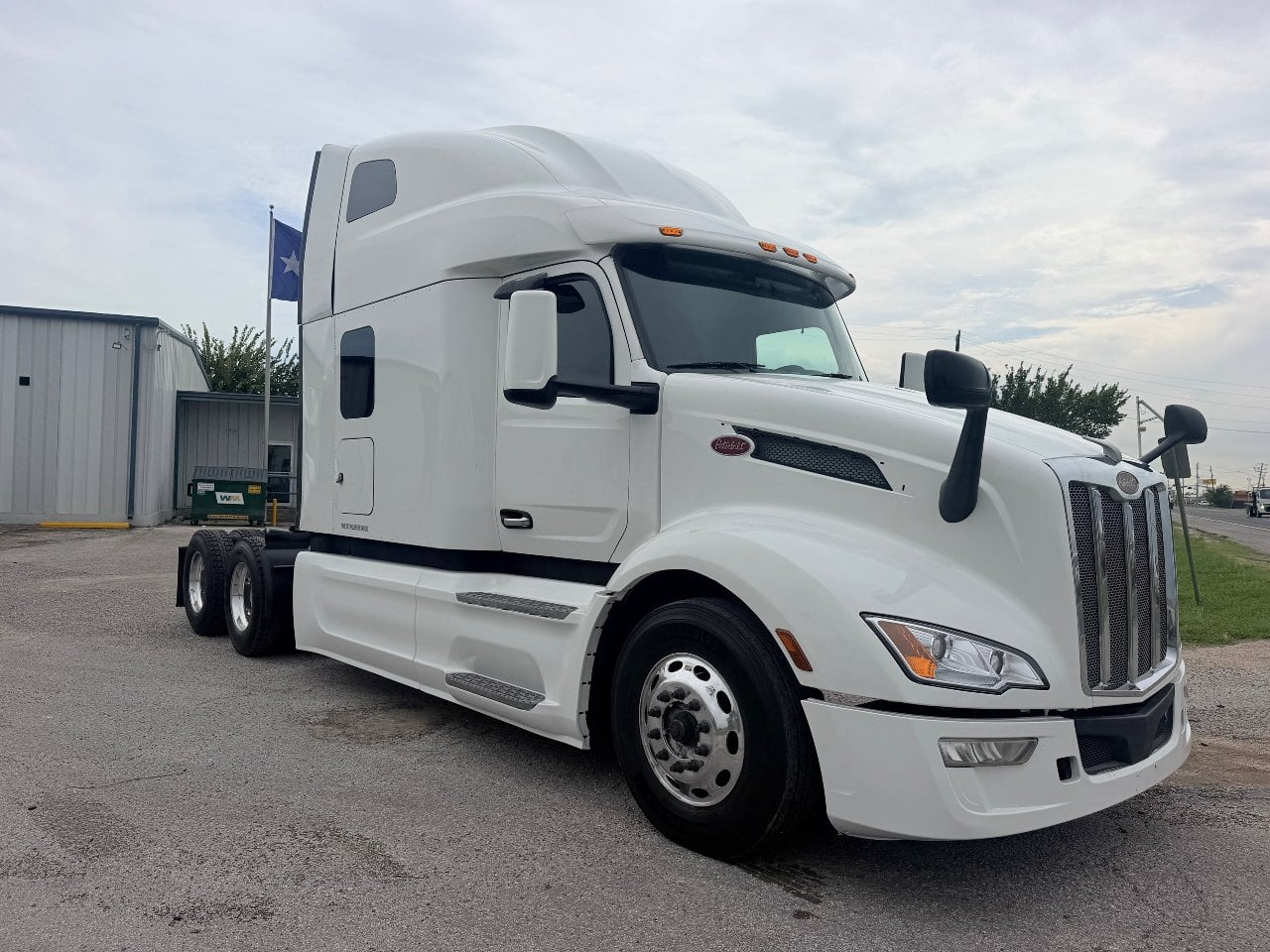 2023-peterbilt-579-sleeper #2985