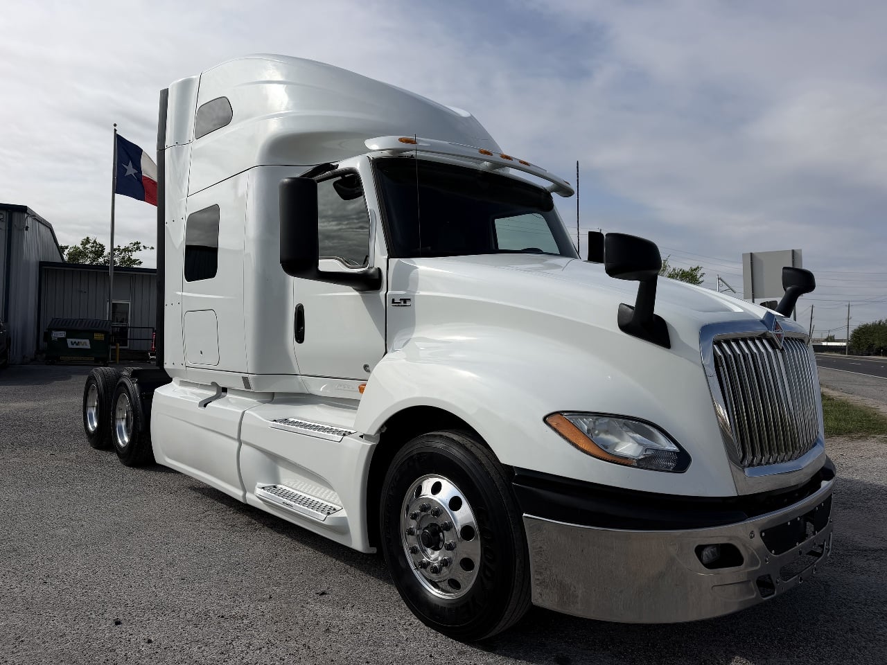 2019-international-lt625-sleeper #3067