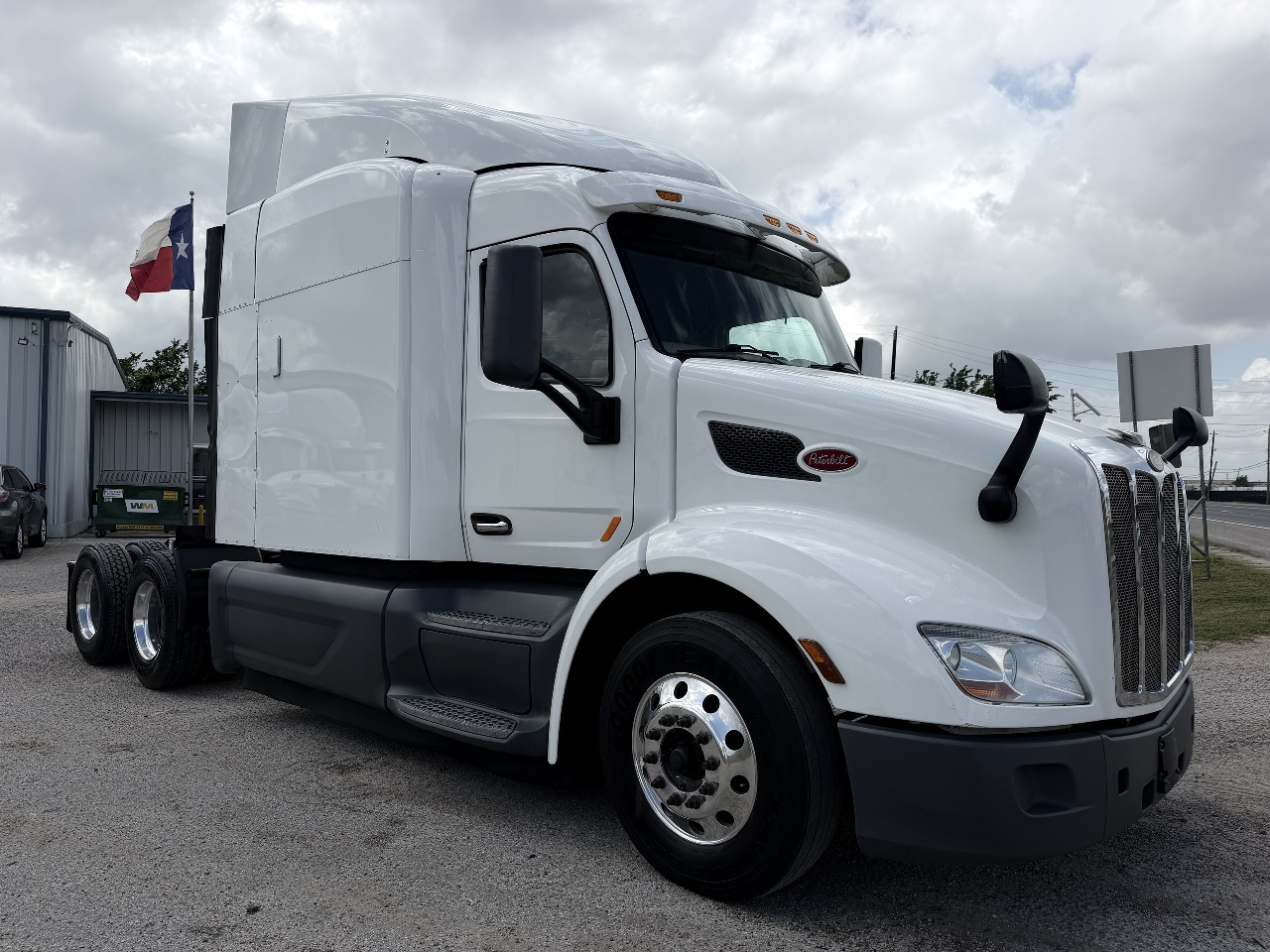 2019-peterbilt-579-sleeper #3165