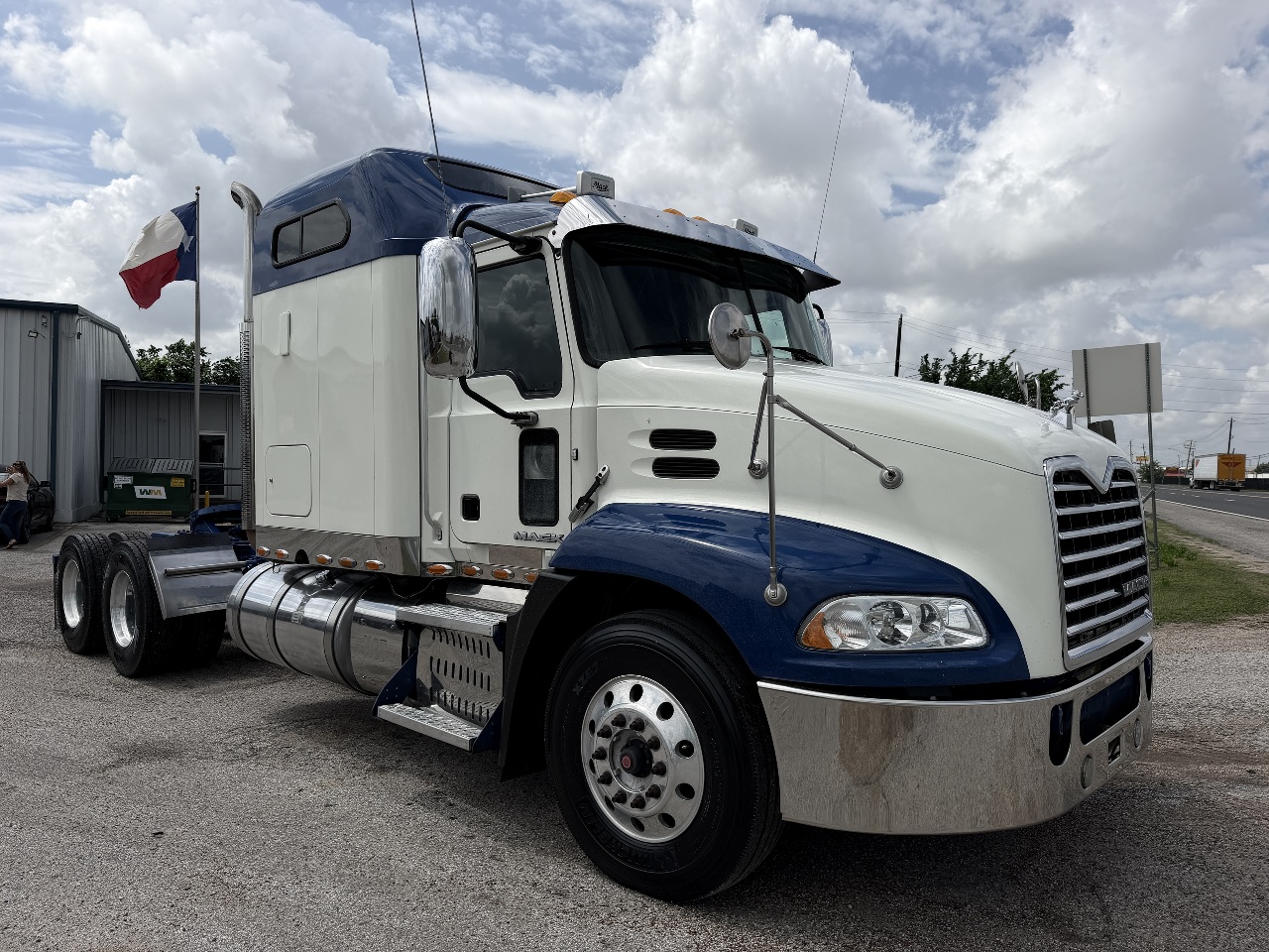 2016-mack-gxu613-sleeper #3184