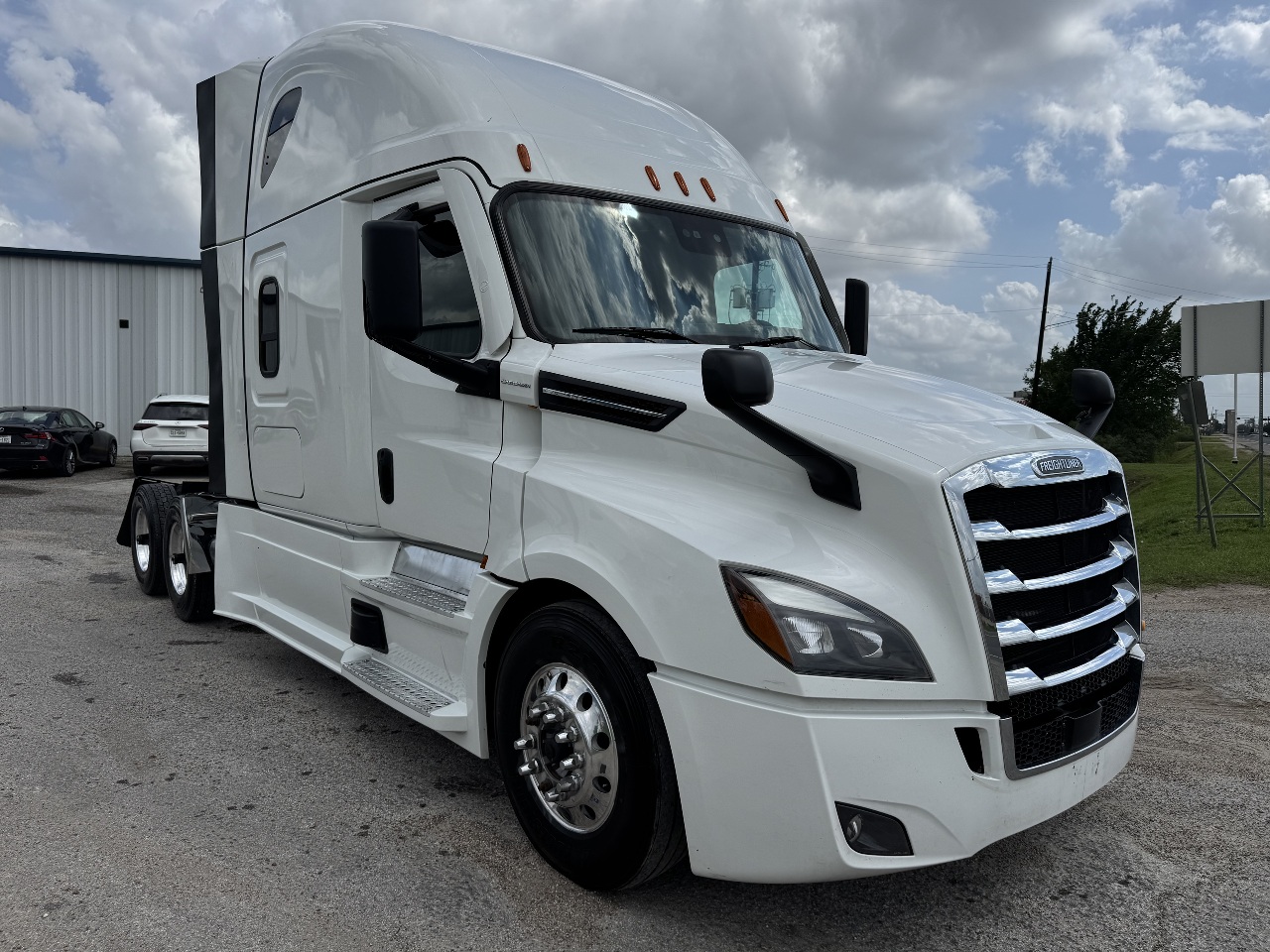 2021-freightliner-cascadia-sleeper #3388
