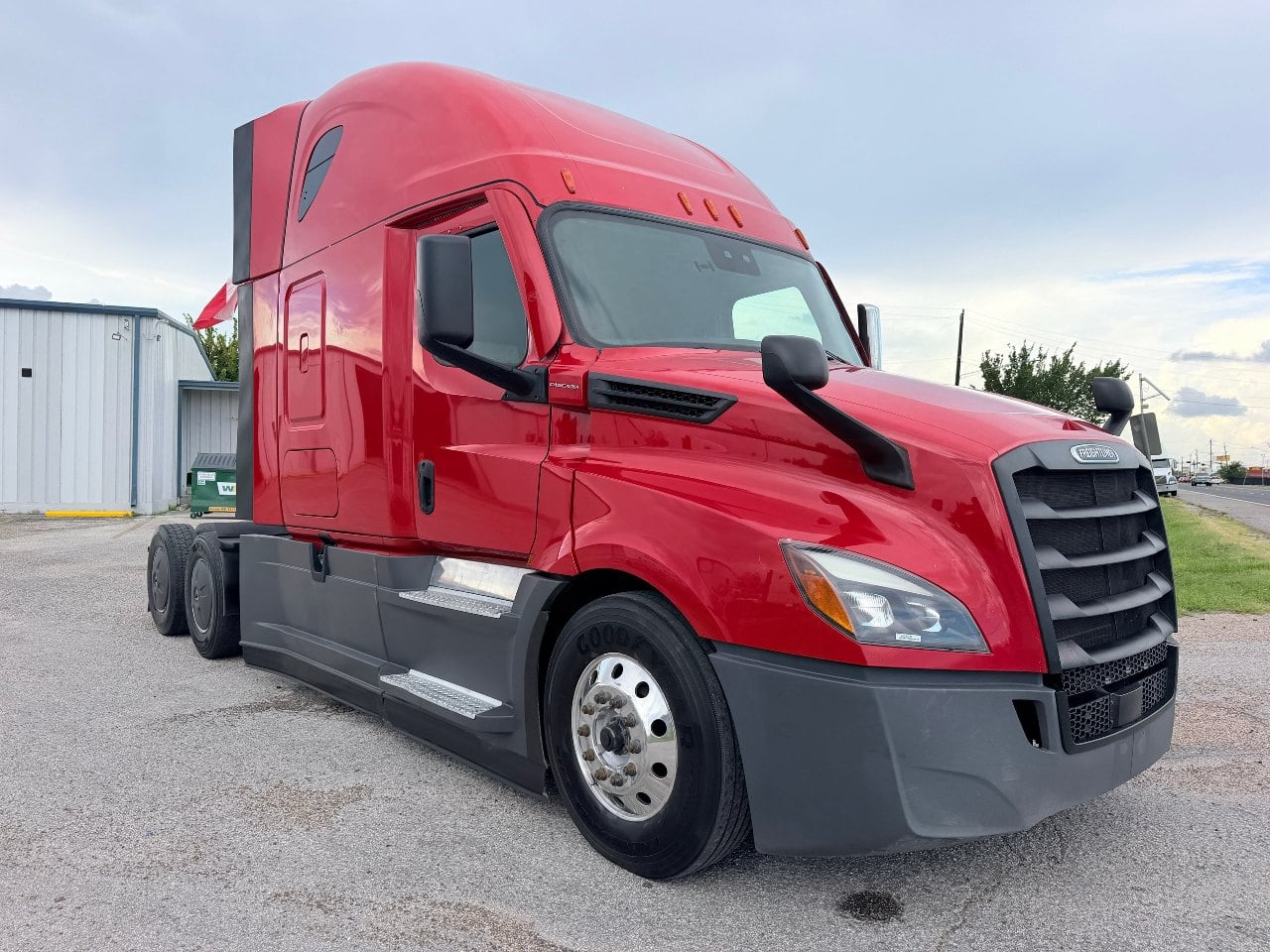 2022-freightliner-cascadia-126-sleeper #3796