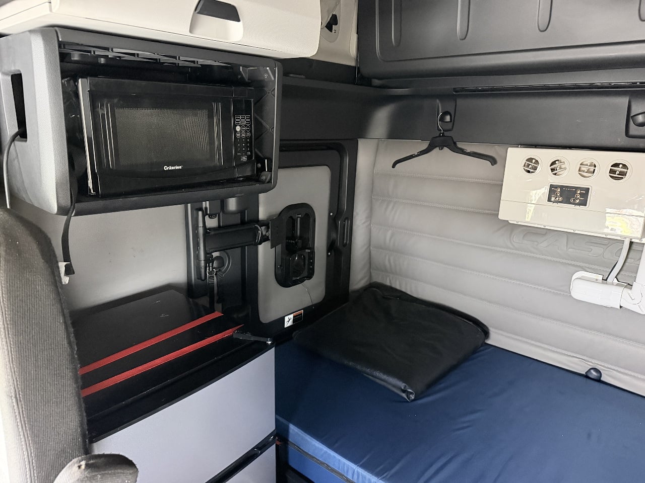https://imanpro.net/pub/co/bestbuyts/photo/1403/13.jpg?t=20260902153544