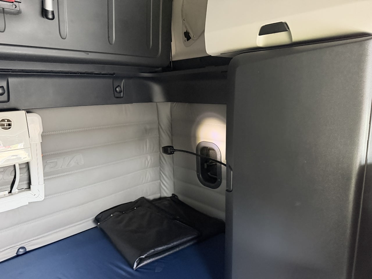 https://imanpro.net/pub/co/bestbuyts/photo/1403/15.jpg?t=20260902153544