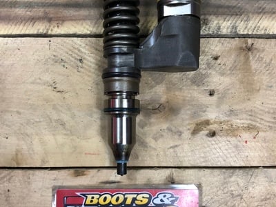 2000-cat-c12-fuel-injector #735724