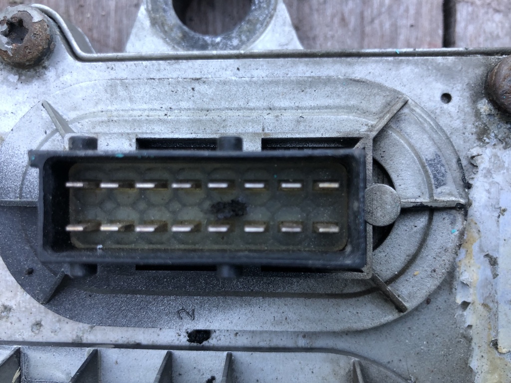 https://imanpro.net/pub/co/boot/photo/1529/4.jpg?t=?