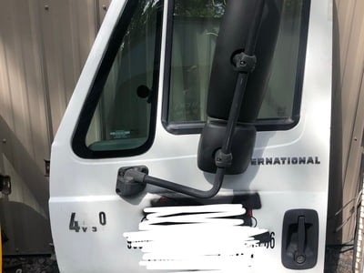 2003-international-4200-door #735618