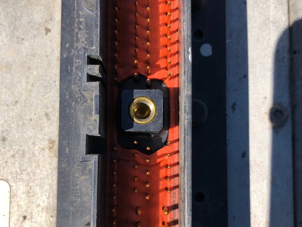 https://imanpro.net/pub/co/boot/photo/1550/3.jpg?t=?