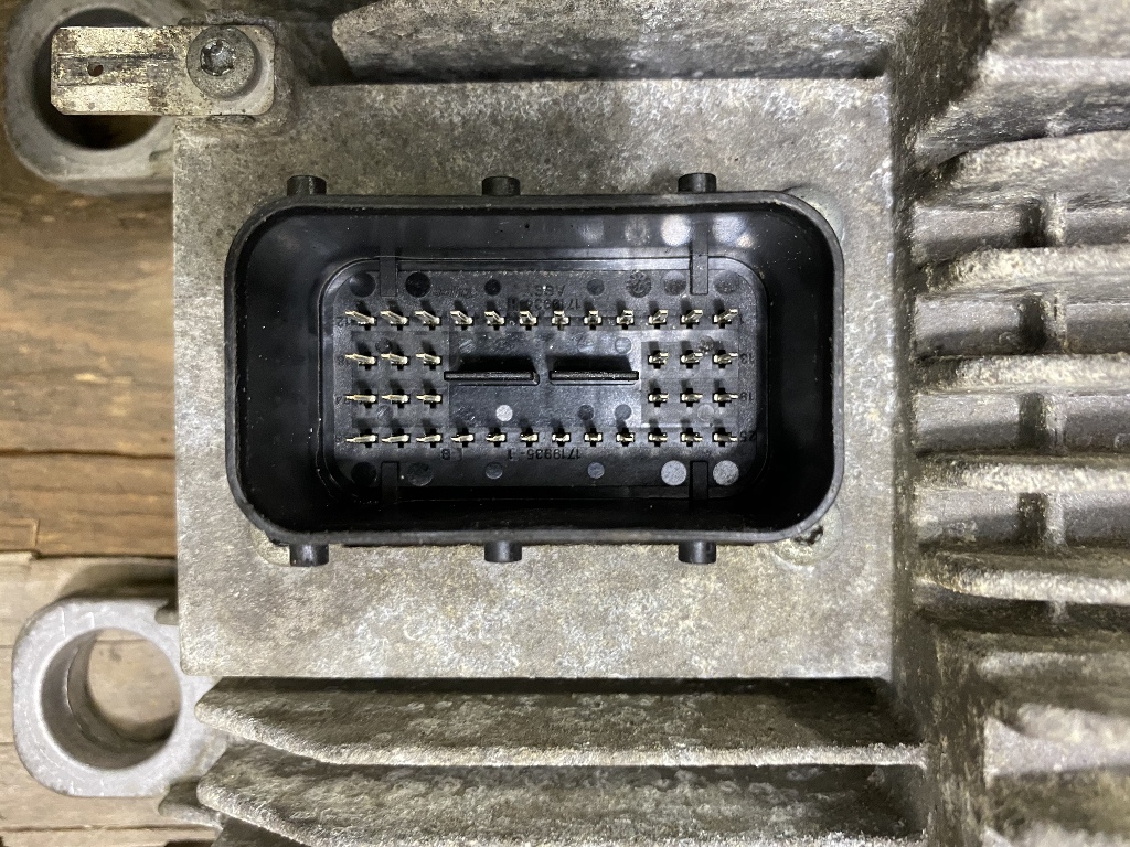 https://imanpro.net/pub/co/boot/photo/1747/4.jpg?t=20191219085159?
