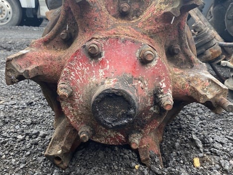MACK HUB Hub # MACK HUB Hub #
