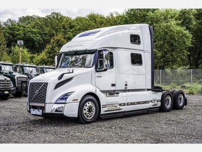 NEW 2025 VOLVO VNL64T860 SLEEPER TRUCK #$vid