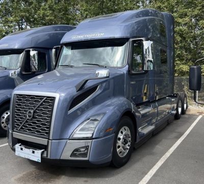 NEW 2025 VOLVO VNL64T860 SLEEPER TRUCK #$vid