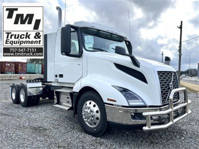 NEW 2025 VOLVO VNL64T300 DAYCAB TRUCK #$vid