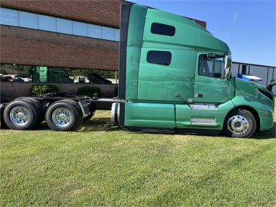 NEW 2025 VOLVO VNL64T760 SLEEPER TRUCK #$vid