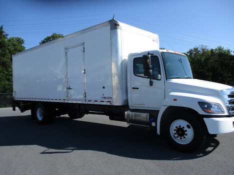 USED 2018 HINO 268A BOX VAN TRUCK #$vid