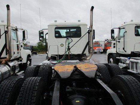 USED 2022 MACK AN64T TANDEM AXLE DAYCAB TRUCK #$vid